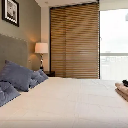 Luxury High-rise Appartement Dublin